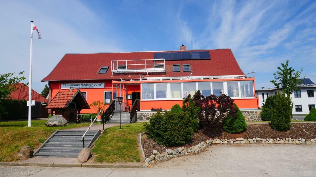 Landhaus Mecklenburg Waren  Luaran gambar